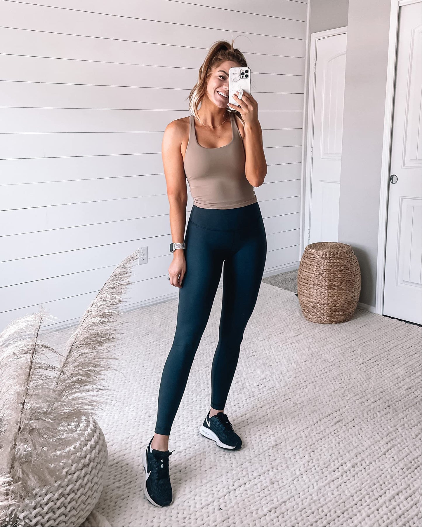Sports Bras Carbon Dust