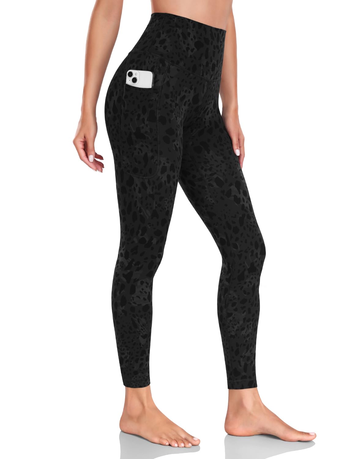HeyNuts Yoga Pro 7/8 Leggings with Side Pockets for Women, High Waisted Tummy Control Compression Pants 25''