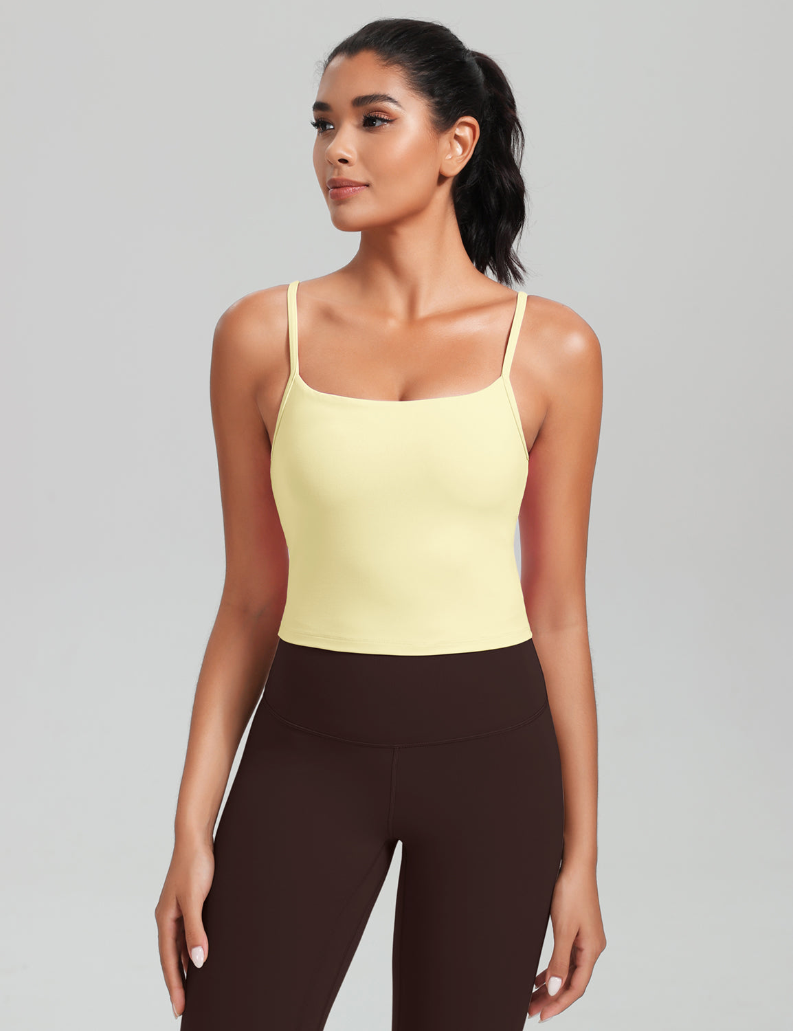 HeyNuts Cropped Cami Tank Top for Womens, Square Neck Spaghetti Strap Low Impact Yoga Longline Sports Bras Padded A-C Cups