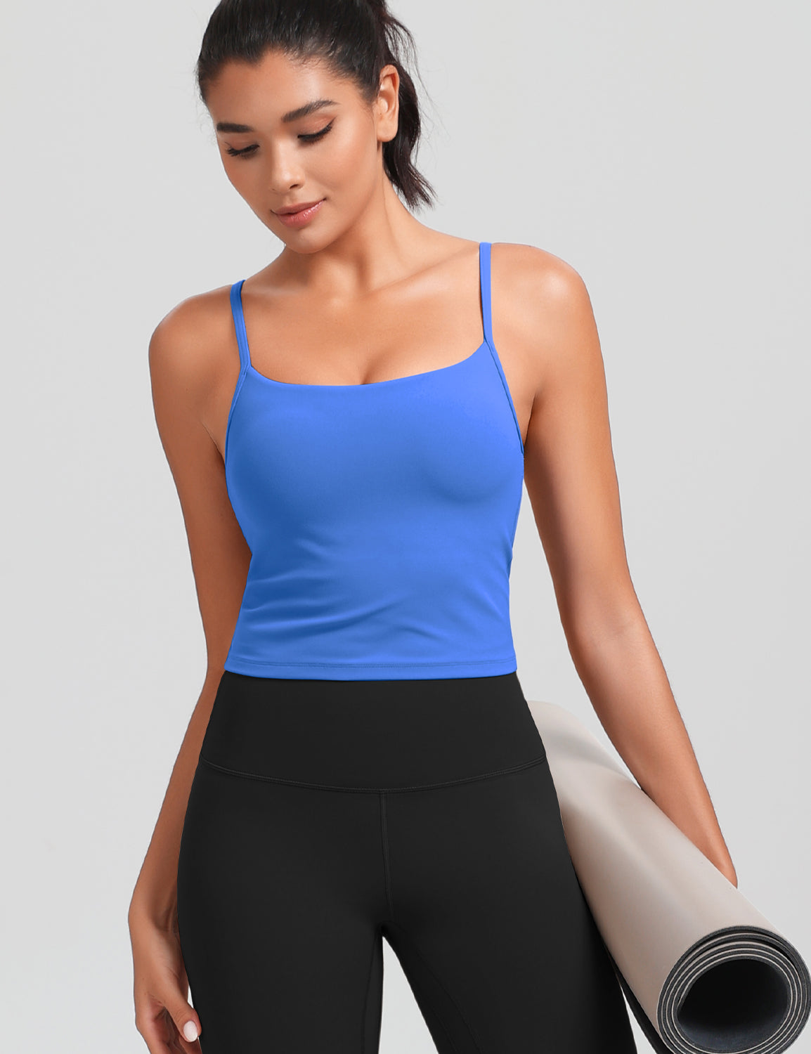 HeyNuts Cropped Cami Tank Top for Womens, Square Neck Spaghetti Strap Low Impact Yoga Longline Sports Bras Padded A-C Cups