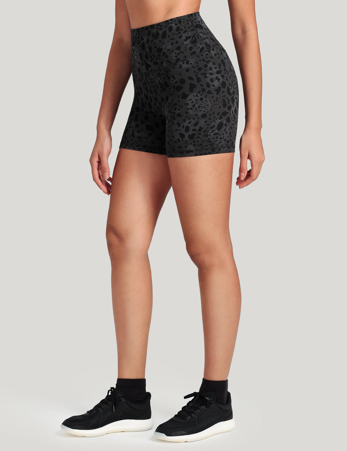 HeyNuts Workout Pro Biker Short for Women, High Waisted Tummy Control Fitness Running Yoga Gym shorts 4''