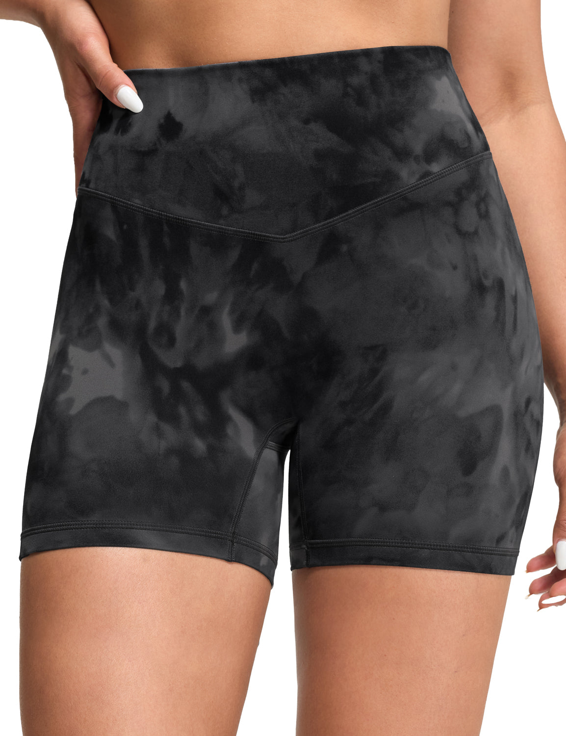 Bold V-Dip Back No Front Seam Athletic Shorts