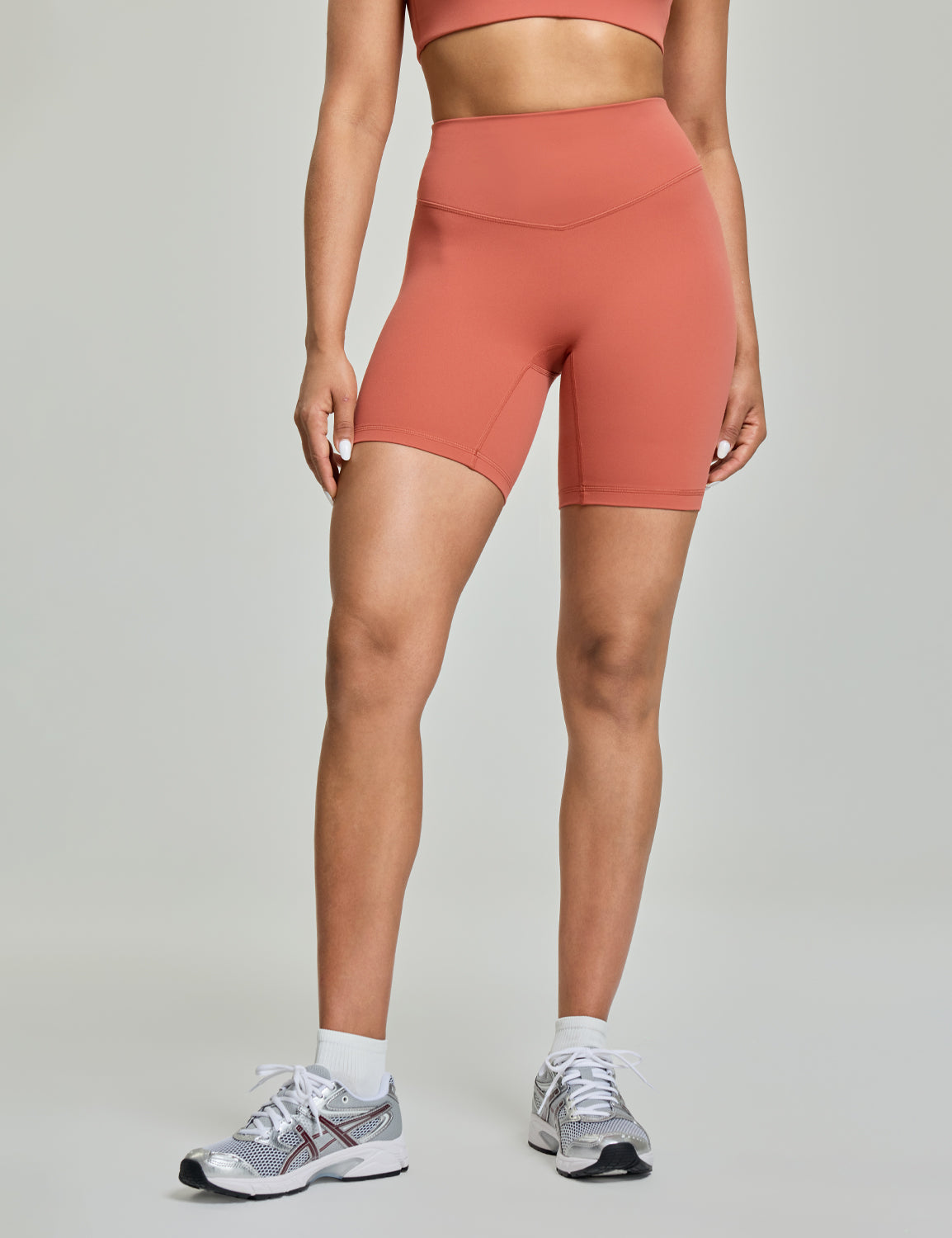 Bold V-Dip Back No Front Seam Athletic Shorts