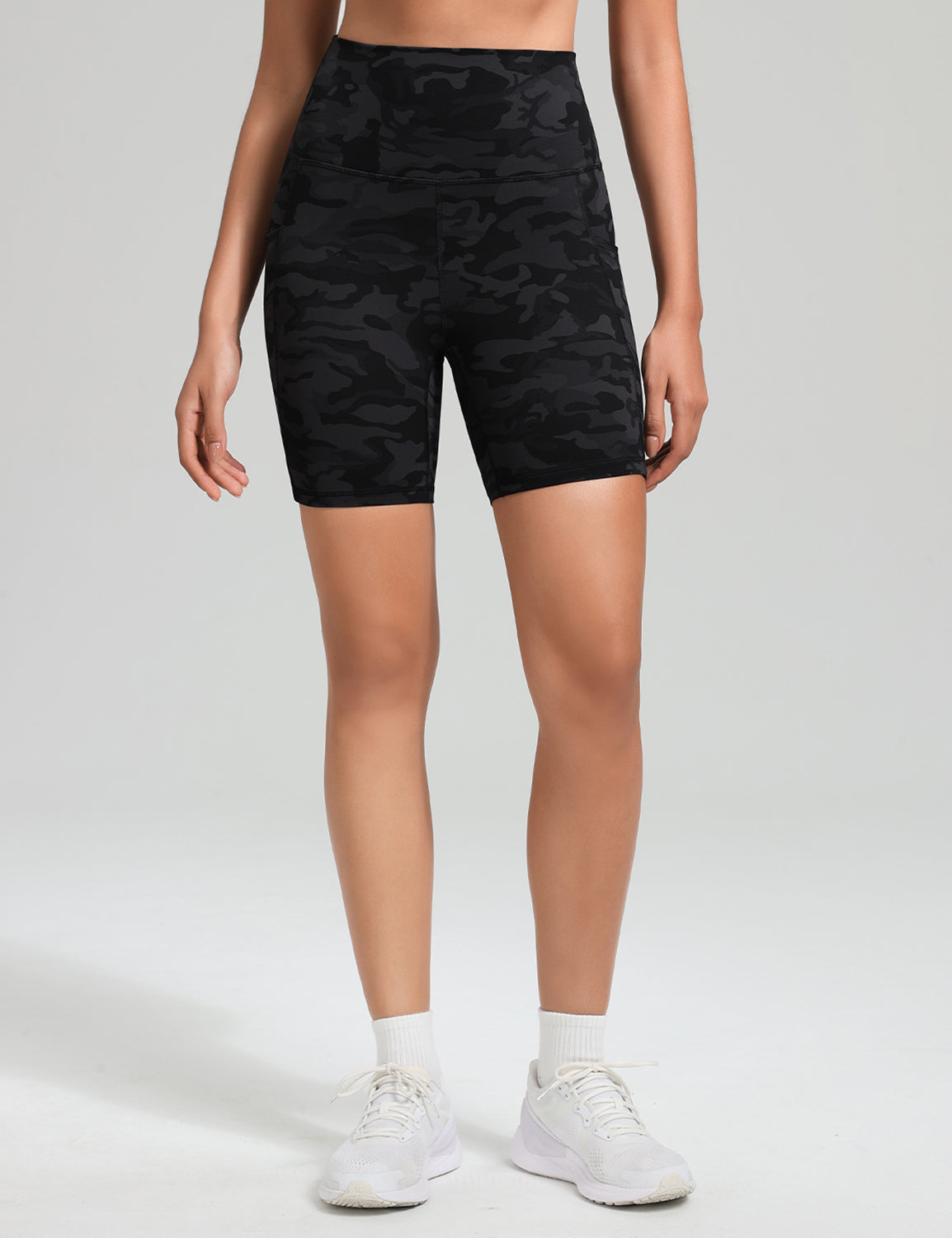 HeyNuts Workout Pro Biker Shorts with Side Pockets for Women, High Waisted Compression Yoga Shorts 6''