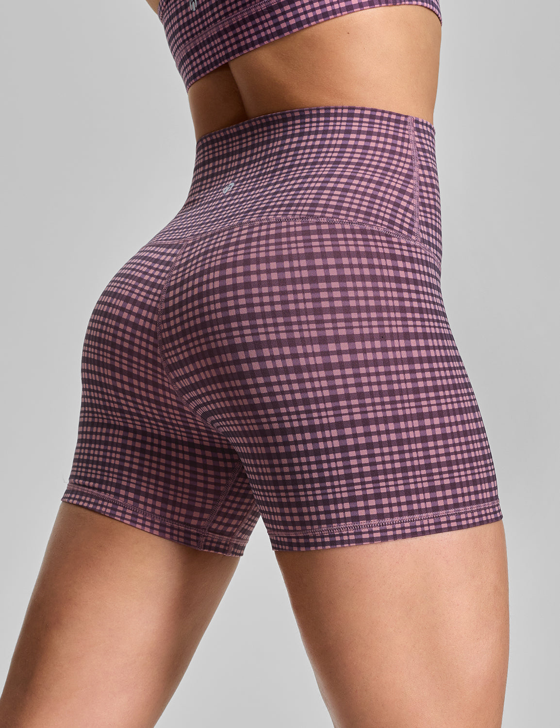 Athletic Shorts Lava Cake