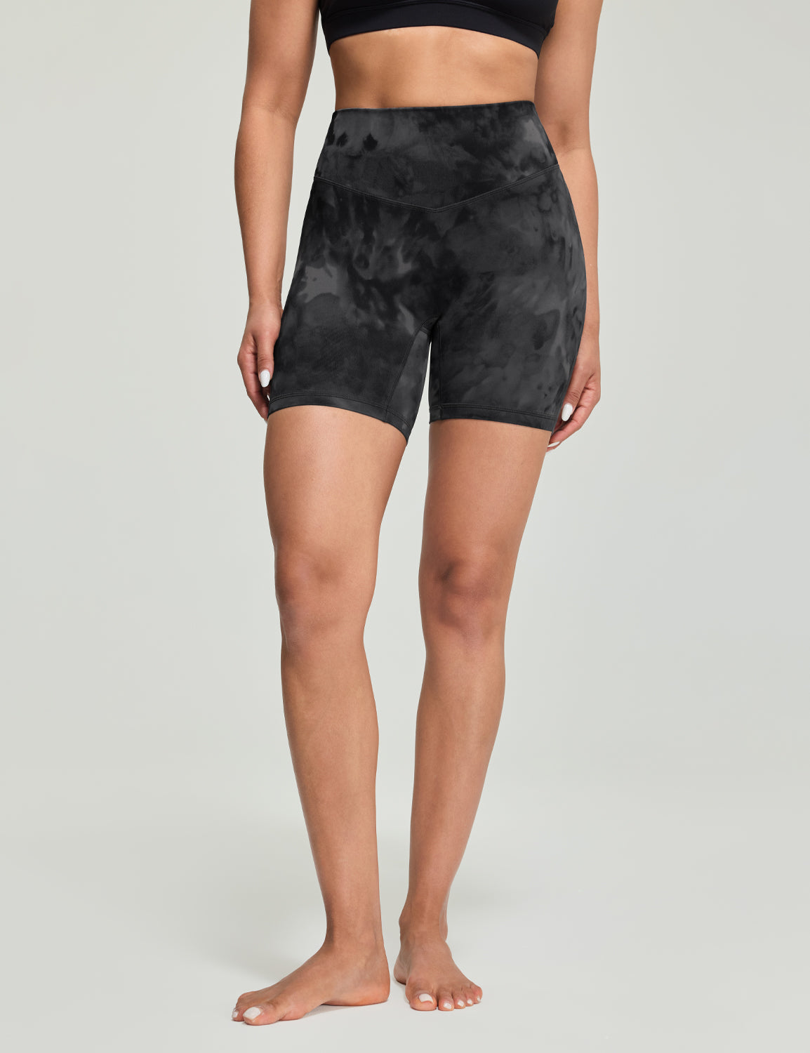 Bold V-Dip Back No Front Seam Athletic Shorts