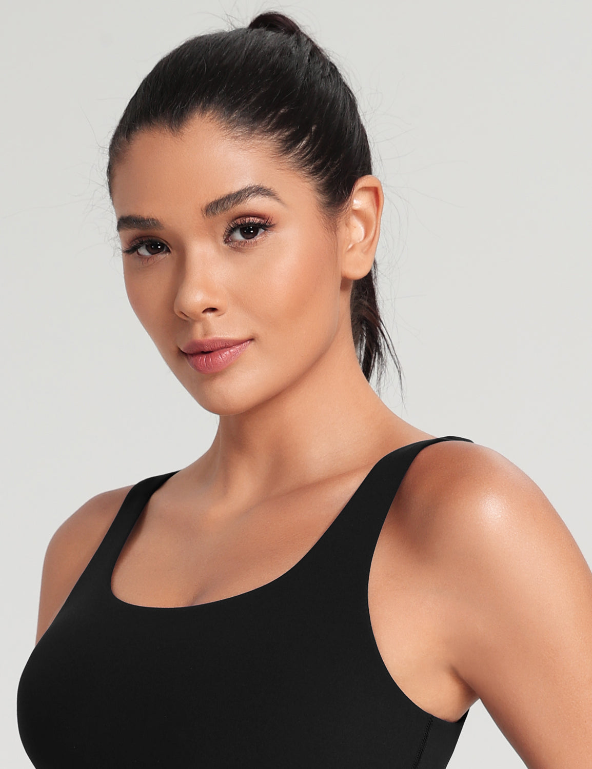 HeyNuts Zeal Bra Womens Scoop Neck Longline Sports Bras, U Back Workout Yoga Crop Tank Tops Padded A-D Cups *Updated Fit