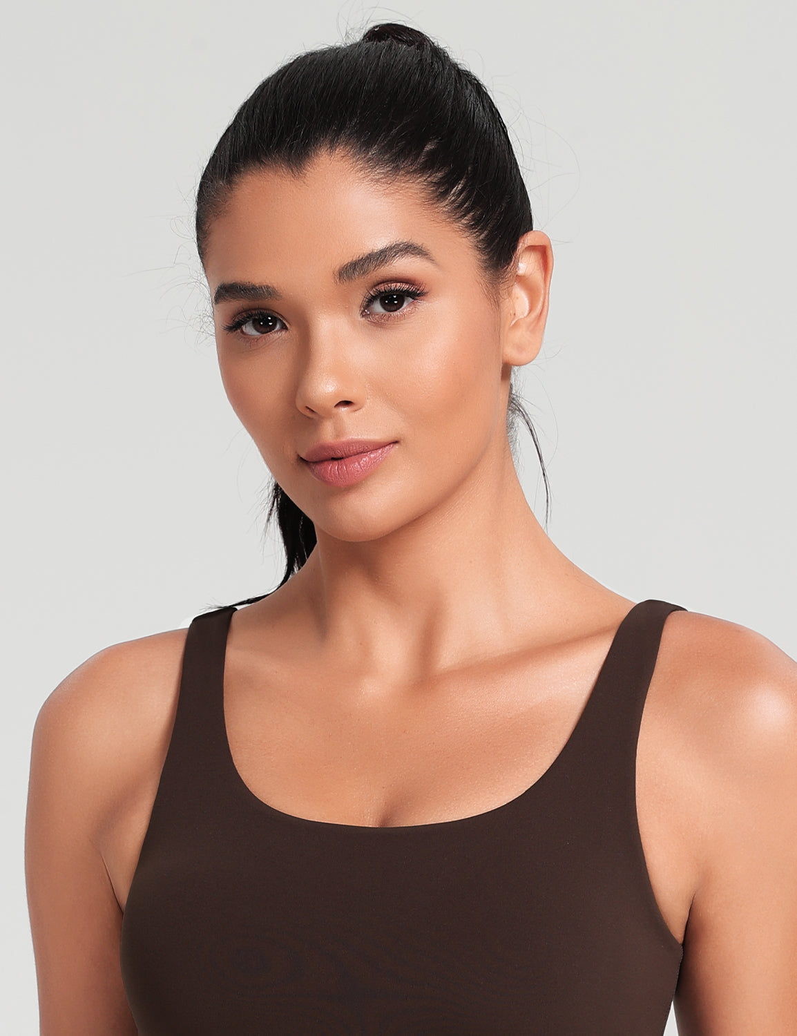 HeyNuts Zeal Bra Womens Scoop Neck Longline Sports Bras, U Back Workout Yoga Crop Tank Tops Padded A-D Cups *Updated Fit