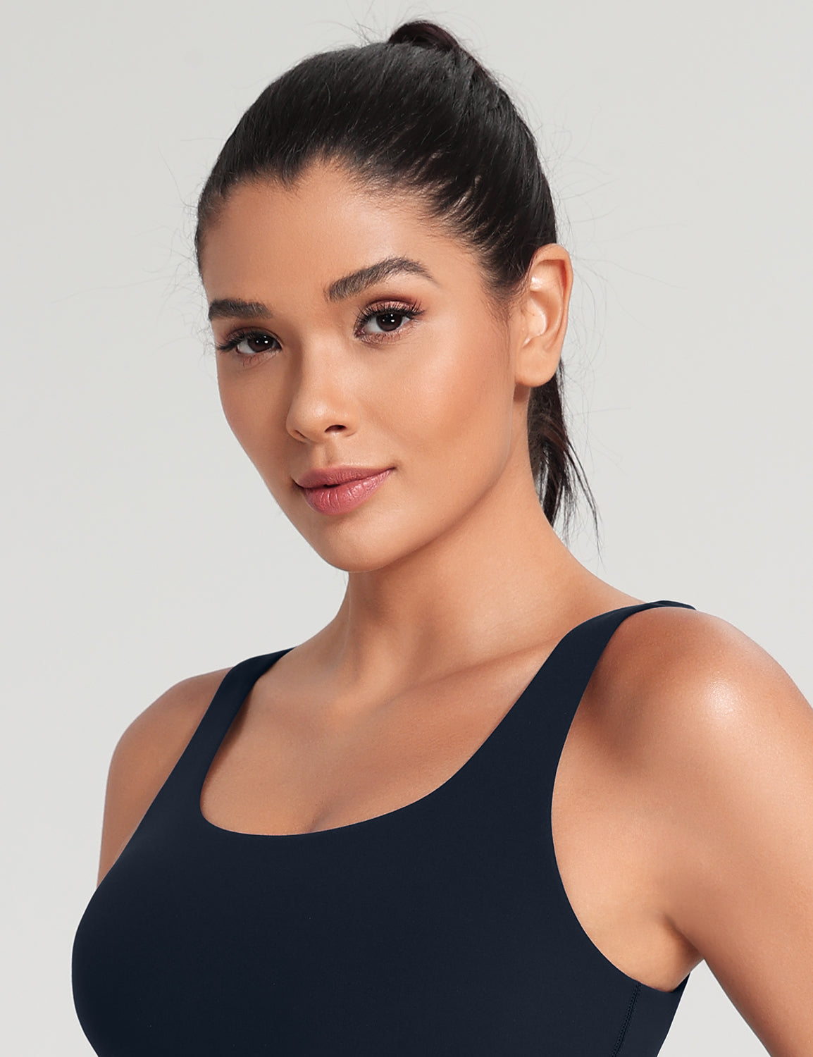 HeyNuts Zeal Bra Womens Scoop Neck Longline Sports Bras, U Back Workout Yoga Crop Tank Tops Padded A-D Cups *Updated Fit