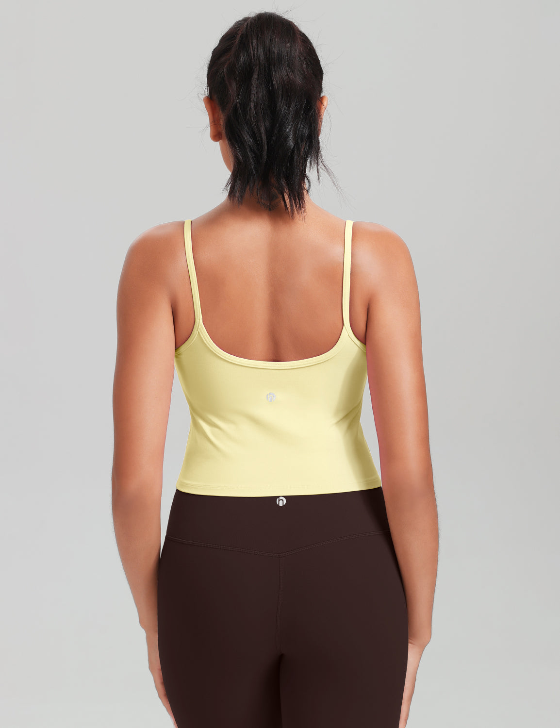 HeyNuts Cropped Cami Tank Top for Womens, Square Neck Spaghetti Strap Low Impact Yoga Longline Sports Bras Padded A-C Cups