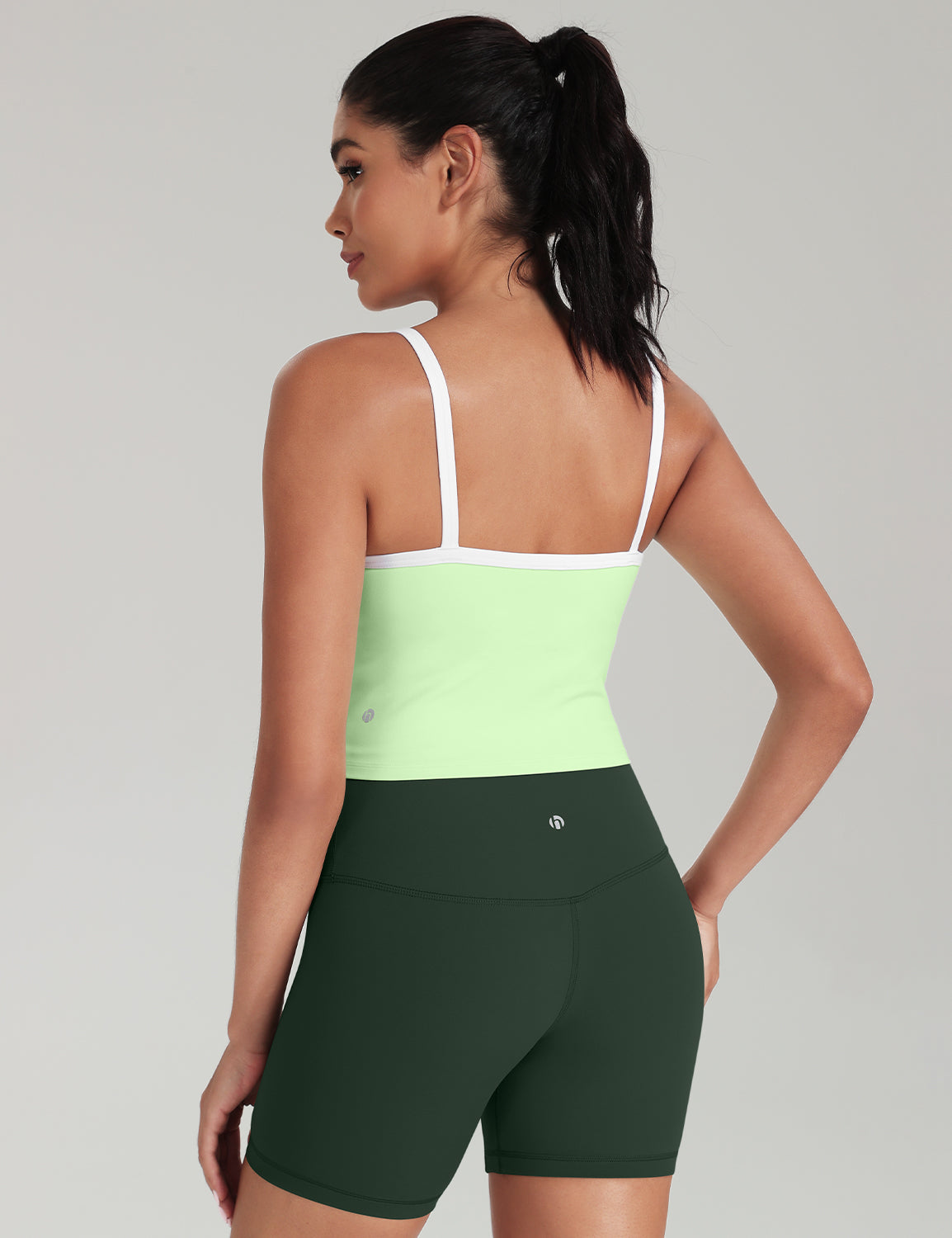 HeyNuts Vintage Color-Block Strappy Tank Top for Womens, Cute Contrasting Trim Yoga Longline Sports Bras Padded A-D Cups