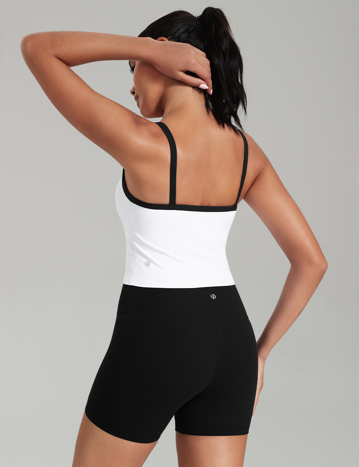 HeyNuts Vintage Color-Block Strappy Tank Top for Womens, Cute Contrasting Trim Yoga Longline Sports Bras Padded A-D Cups