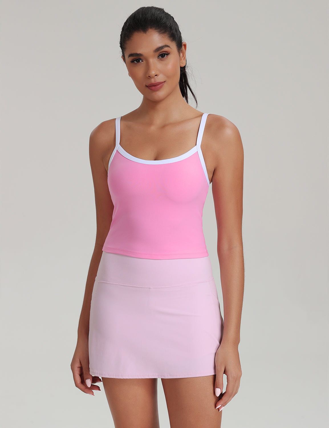 HeyNuts Vintage Color-Block Strappy Tank Top for Womens, Cute Contrasting Trim Yoga Longline Sports Bras Padded A-D Cups