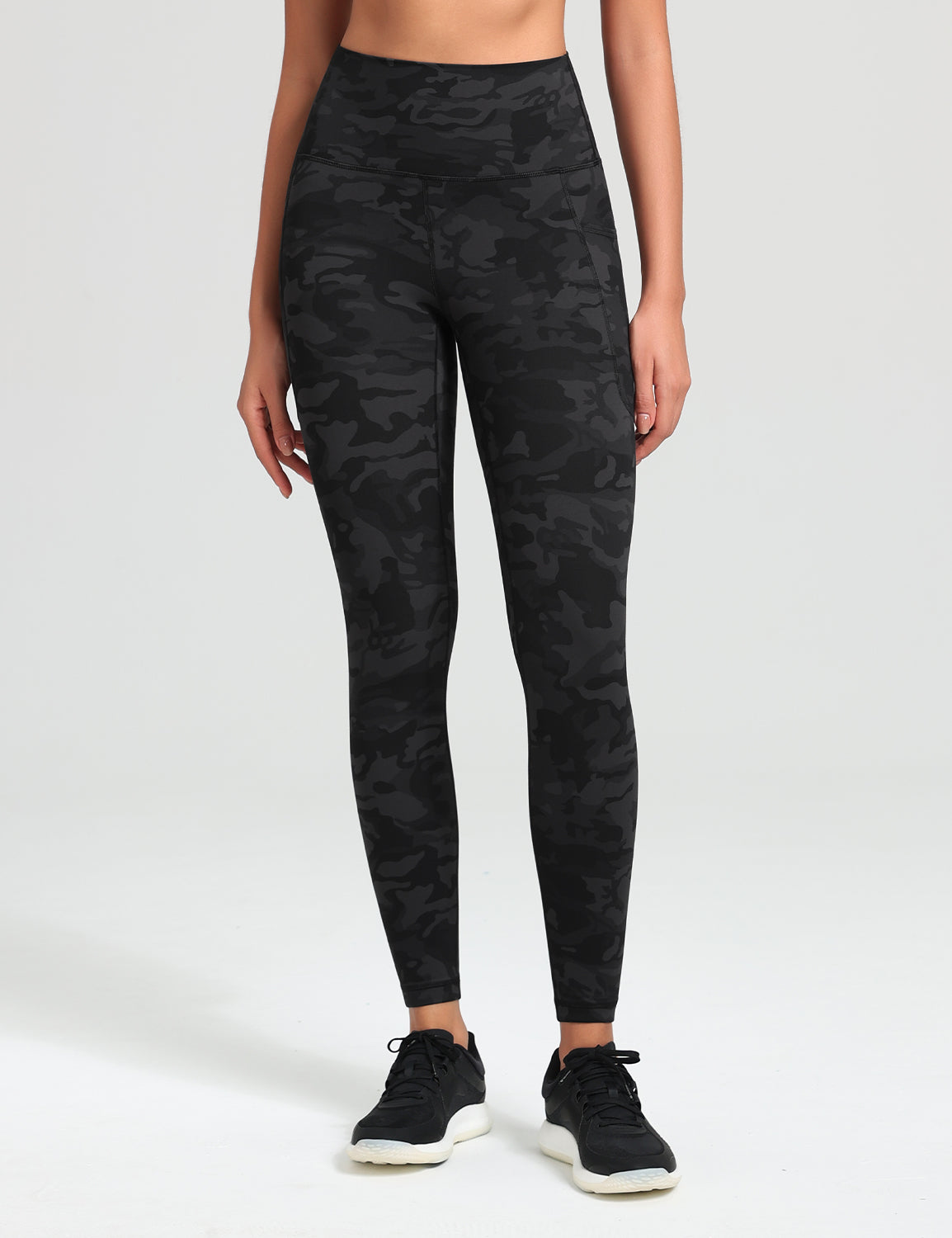 HeyNuts Workout Pro 7/8 Leggings with Side Pockets for Women, High Waisted Tummy Control Compression Pants 25''