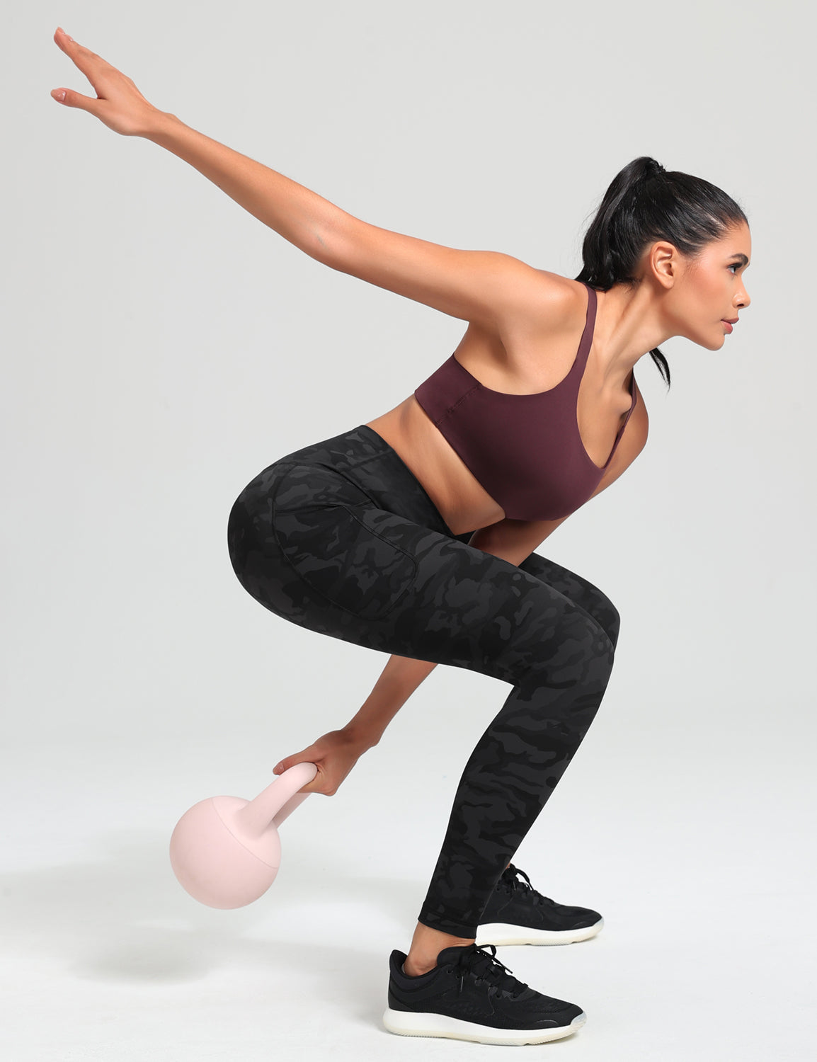 HeyNuts Workout Pro 7/8 Leggings with Side Pockets for Women, High Waisted Tummy Control Compression Pants 25''