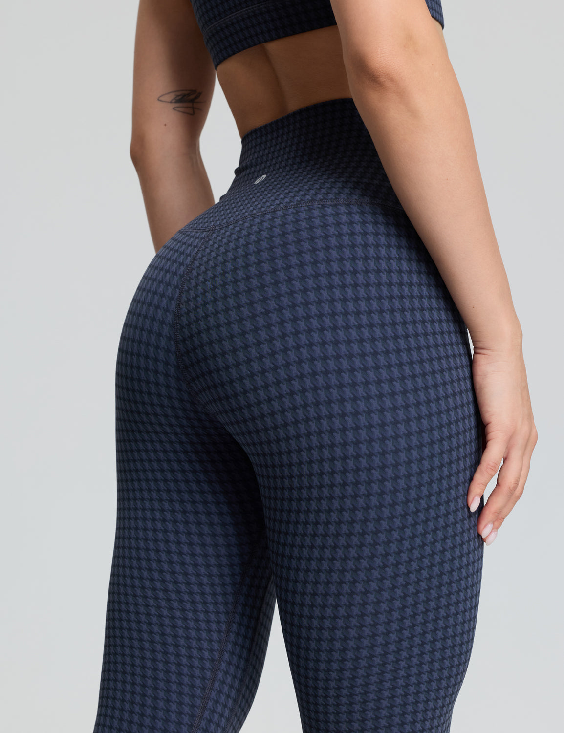Luxuriously Soft Yoga Pro 7/8 Leggings 25'' *2.0