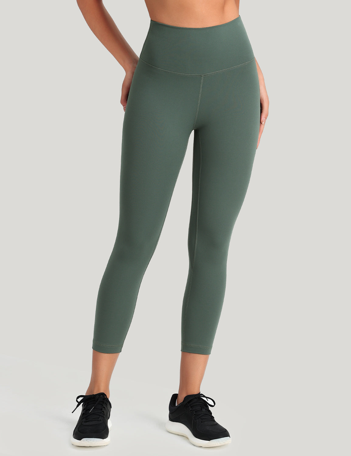 HeyNuts Workout Pro High Waisted Yoga Capris Leggings, Tummy Control Running Exercise Cropped Pant 21''
