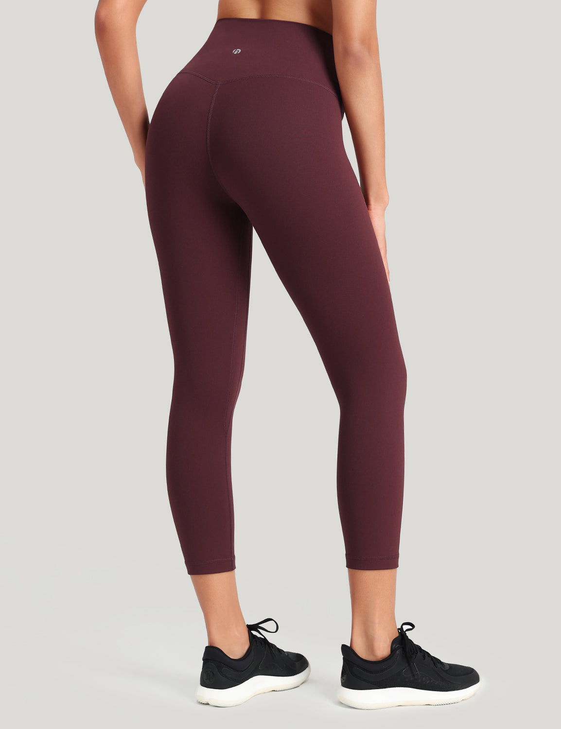 HeyNuts Workout Pro High Waisted Yoga Capris Leggings, Tummy Control Running Exercise Cropped Pant 21''