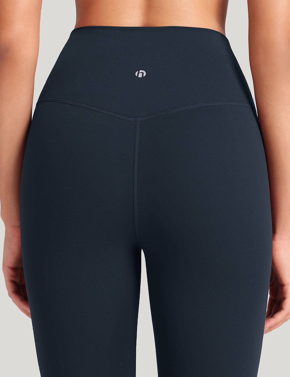HeyNuts Workout Pro High Waisted Yoga Capris Leggings, Tummy Control Running Exercise Cropped Pant 21''