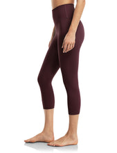 Load image into Gallery viewer, Capris Leggings Cassis
