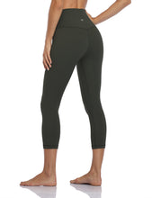 Load image into Gallery viewer, Capris Leggings Midnight Navy
