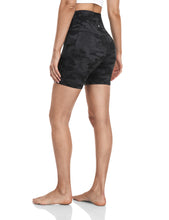 Load image into Gallery viewer, HeyNuts Essential Yoga Shorts 6&#39;&#39; Biker Shorts with Side Pockets
