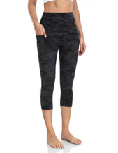 Load image into Gallery viewer, HeyNuts Essential Yoga Capris Leggings With Side Pockets 19&#39;&#39;
