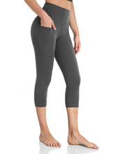 Load image into Gallery viewer, HeyNuts Essential Yoga Capris Leggings With Side Pockets 19&#39;&#39;
